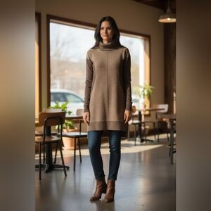 BCBGMAXAZRIA HEATHER CARAMEL COMBO SWEATER MSRP $348 Size Medium (Flaw)